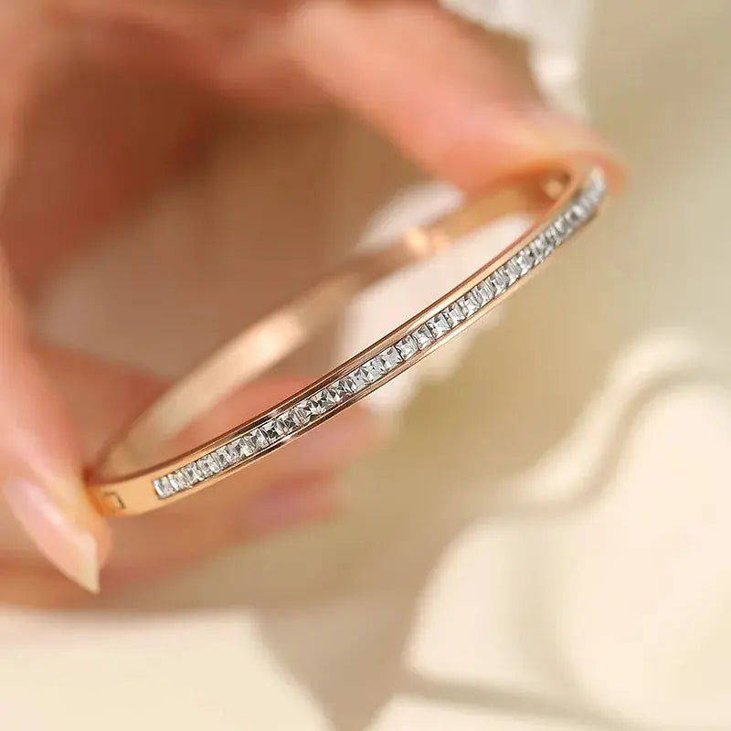 Crystalis - Bracelet en Zircon pour Femme – Bijou en Acier Inoxydable Crystalis