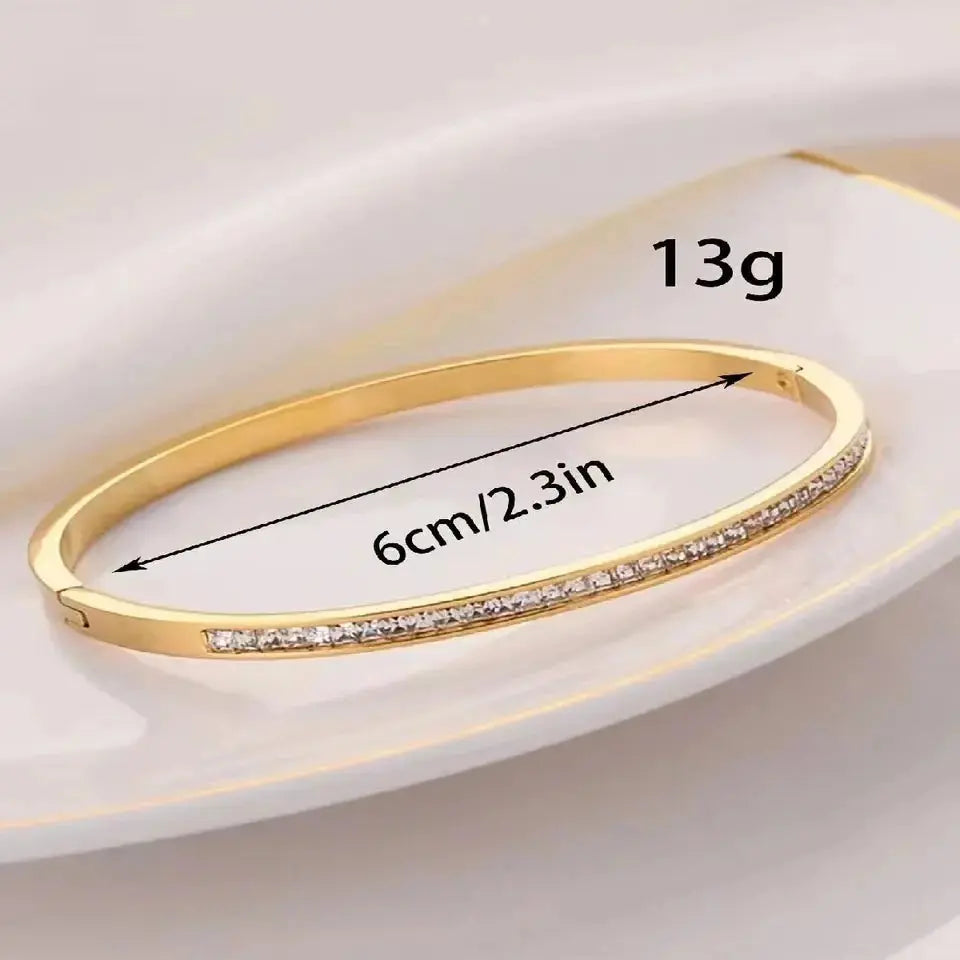 Crystalis - Bracelet Élégant Doré avec Strass Scintillants Crystalis